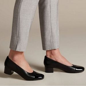Chartli diva pumps clarks Clearance